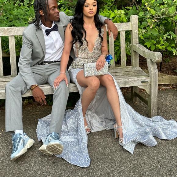 CUSTOM PROM DRESS - Picture 4 of 5